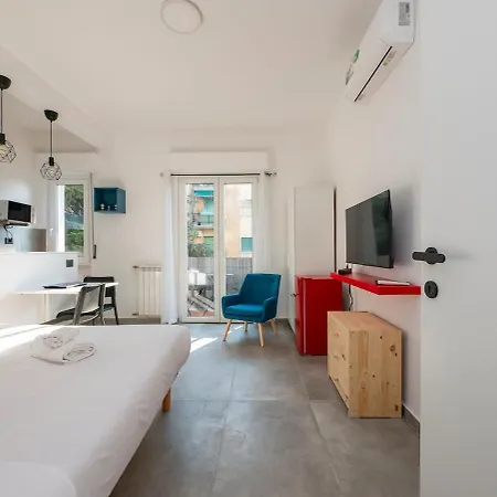 Quiet And Bright With A Balcony And Ac Milano