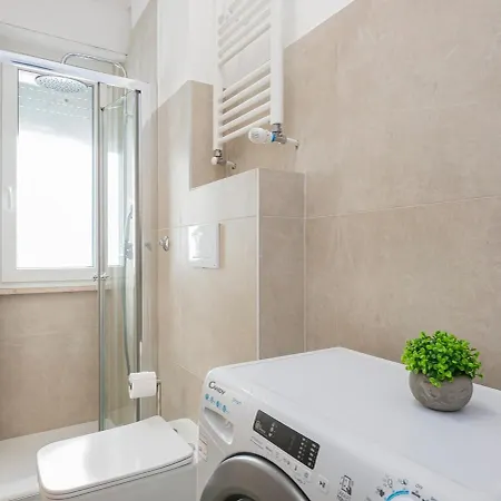 Quiet And Bright With A Balcony And Ac Milano